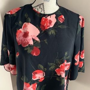 Aritzia Floral Top